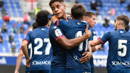El Huesca B durante la celebración de un tanto | Foto: Fundación Alcoraz