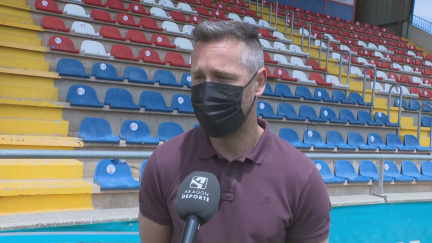 Víctor Bravo, renovado con el CD Teruel.