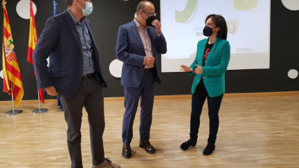 El consejero Felipe Faci y el director general Toni Martínez presentan el III Congreso de Innovación Educativa