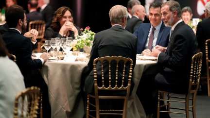 Autoridades en la cena inaugural del MWC.