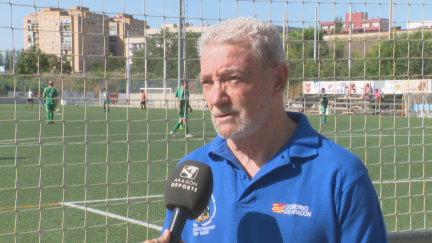 El presidente de la Asociación Fernando Fabra y Ángel Misiego, jugador de El Cierzo.