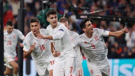 Imágenes de la selección española durante el partido de semifinales. Foto: SeFútbol.