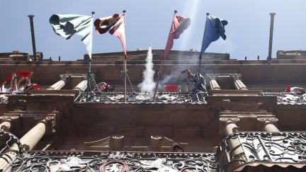 Lanzamiento del cohete en el chupinazo de 2019 (EP).