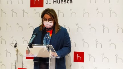 La concejala de Derechos Sociales del Ayuntamiento de Huesca, Rosa Serrano (EP).