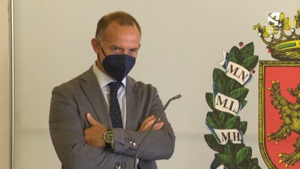 Lapetra en rueda de prensa.