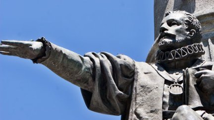 Monumento al Justiciazgo, en la plaza de Aragón de Zaragoza. (Foto: Ayuntamiento de Zaragoza)
