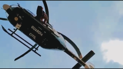 La Guardia Civil también tuvo que evacuar en helicóptero al resto del grupo.