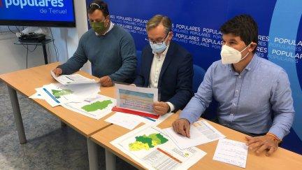 Dirigentes del PP Teruel tras la reunión de la Comisión Sectorial de Agricultura.