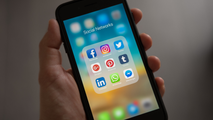 Fotografía de redes sociales (Canva).