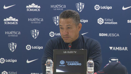 Nacho Ambriz, en la rueda de prensa previa al derbi aragonés.