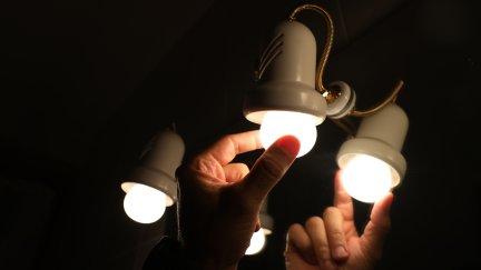 El precio de la luz alcanza este sábado el más caro de la historia.