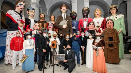 Presentación del nuevo gigante de Segundo de Chomón. (Foto: Ayuntamiento de Teruel)