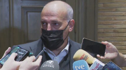 Javier Tebas, durante la entrevista. Foto: Aragón Deporte.