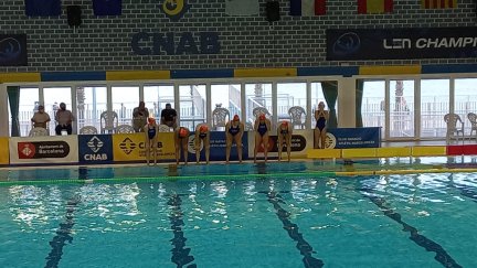 Una imagen del encuentro disputado este sábado en la piscina del Barceloneta.