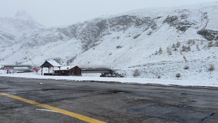 Así ha amanecido la estación de Formigal (Huesca) en la mañana del miércoles. (foto: Marimar Viñuales).