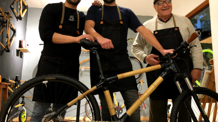 Bicicleta de bambú de la tienda 'ECO Bikes' en Zaragoza.