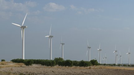 Molinos de viento en La Muela (Zaragoza). EP