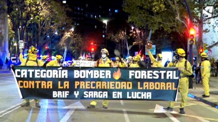 Imagen de la manifestación en las calles de Zaragoza.