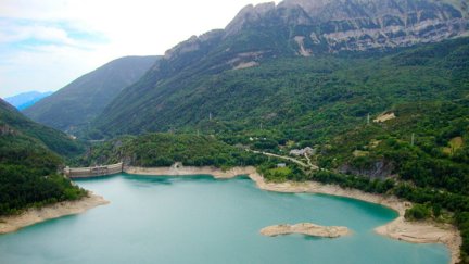Embalse de Búbal (Huesca).