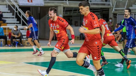 El Bada Huesca quiere sumar este sábado una victoria en el Palacio de los Deportes.
