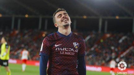Joaquín se lamenta durante el Almería-Huesca. Foto: LaLiga