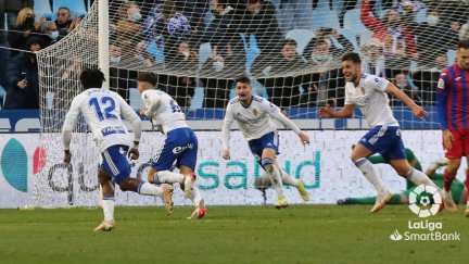 Alegría en la celebración del gol. Foto: LaLiga.