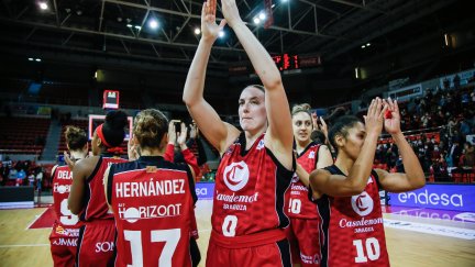 Las jugadoras del Casademont Zaragoza buscan hoy en Girona un triunfo muy importante.