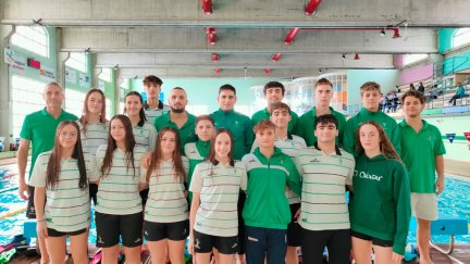 Imagen de los componentes de los equipos masculino y femenino de El Ollivar.