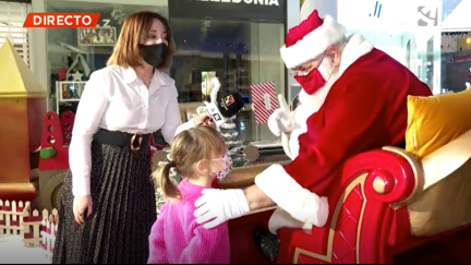 Papá Noel en su visita a Zaragoza.
