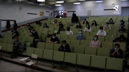 Una de las aulas llena de aspirantes en una convocatoria anterior.
