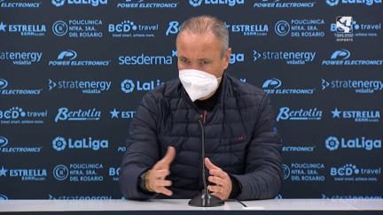 Juan Ignacio Martínez durante la rueda de prensa.