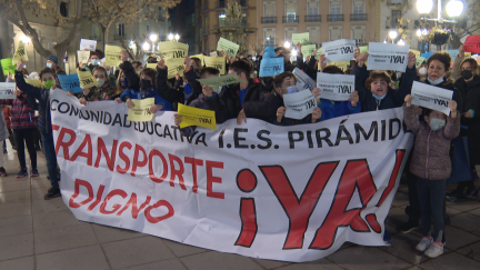 Imagen de la concentración en el Centro de Huesca.