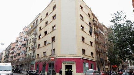 Fachada del hotel donde se ha producido el incendio. / EFE
