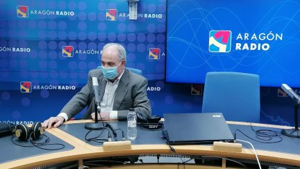 Miguel Marzo, presidente de la Confederación de Empresarios de Aragón, en los estudios de Aragón Radio.