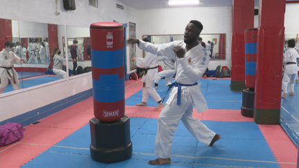 Babacar durante su entrenamiento. Foto: Aragón Deporte.