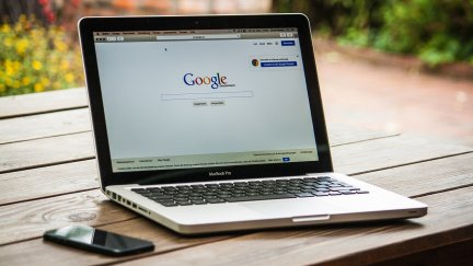Las agencias estatales rusas han desaparecido de Google. / Pixabay.