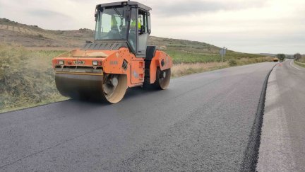 Imagen de archivo de las obras de mejora en una carretera. | Europa Press