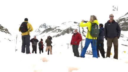 Hombres y mujeres del tiempo en las jornadas que se celebran en Aramón Formigal.