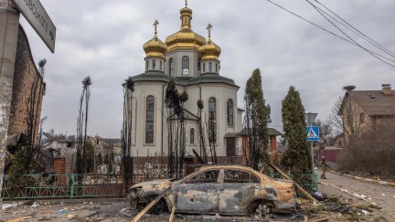 Imagen de una zona de Irpin, cerca de Kiev, el 7 de marzo. (EFE/EPA/ROMAN PILIPEY).