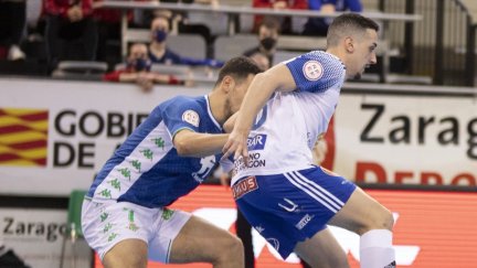 Piqueras durante un encuentro con Fútbol Emotion Zaragoza.