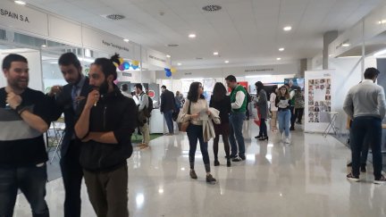 Imagen de archivo de varias personas en ExpoTalent. / Foto: Unizar