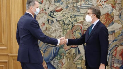 El presidente del PP, Alberto Núñez Feijóo, se ha reunido con rey Felipe VI./ EP