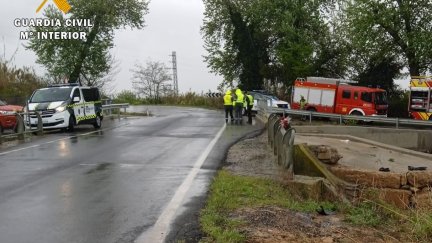 Dos personas fallecieron este miércoles en un accidente de circulación en Binaced./ Guardia Civil.