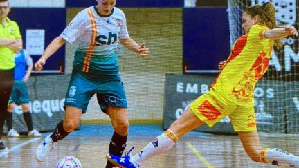 Lance del partido. Foto: STV Roldán FSF