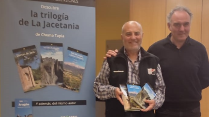 Chema Tapia, en la presentación de 'Los Valles occidentales del Pirineo Aragonés'.