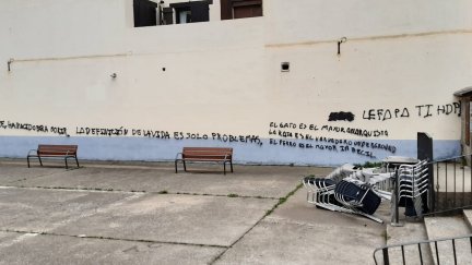Las pintadas reproducían, en algunos casos, citas de autores célebres. / Guardia Civil Huesca.