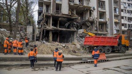 Vista de un edificio en el que han impactaron misiles rusos. / Foto: EFE
