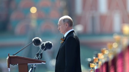 Vladimir Putin preside un desfile militar en la Plaza Roja./2020 HOST PHOTO AGENCY / HANDOUT