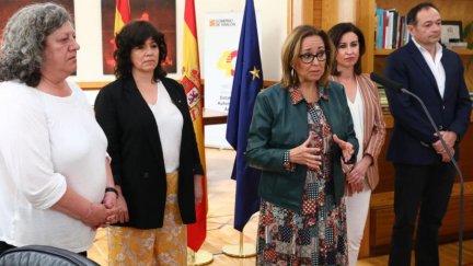 Mayte Pérez, consejera de Presidencia, junto a los alcaldes de las localidades afectadas. / Foto: Gobierno de Aragón