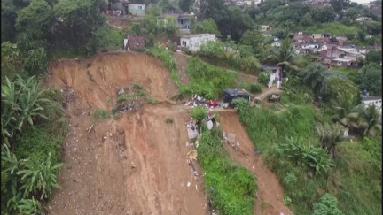 Uno de los deslizamientos de tierra provocados por las lluvias en Brasil.